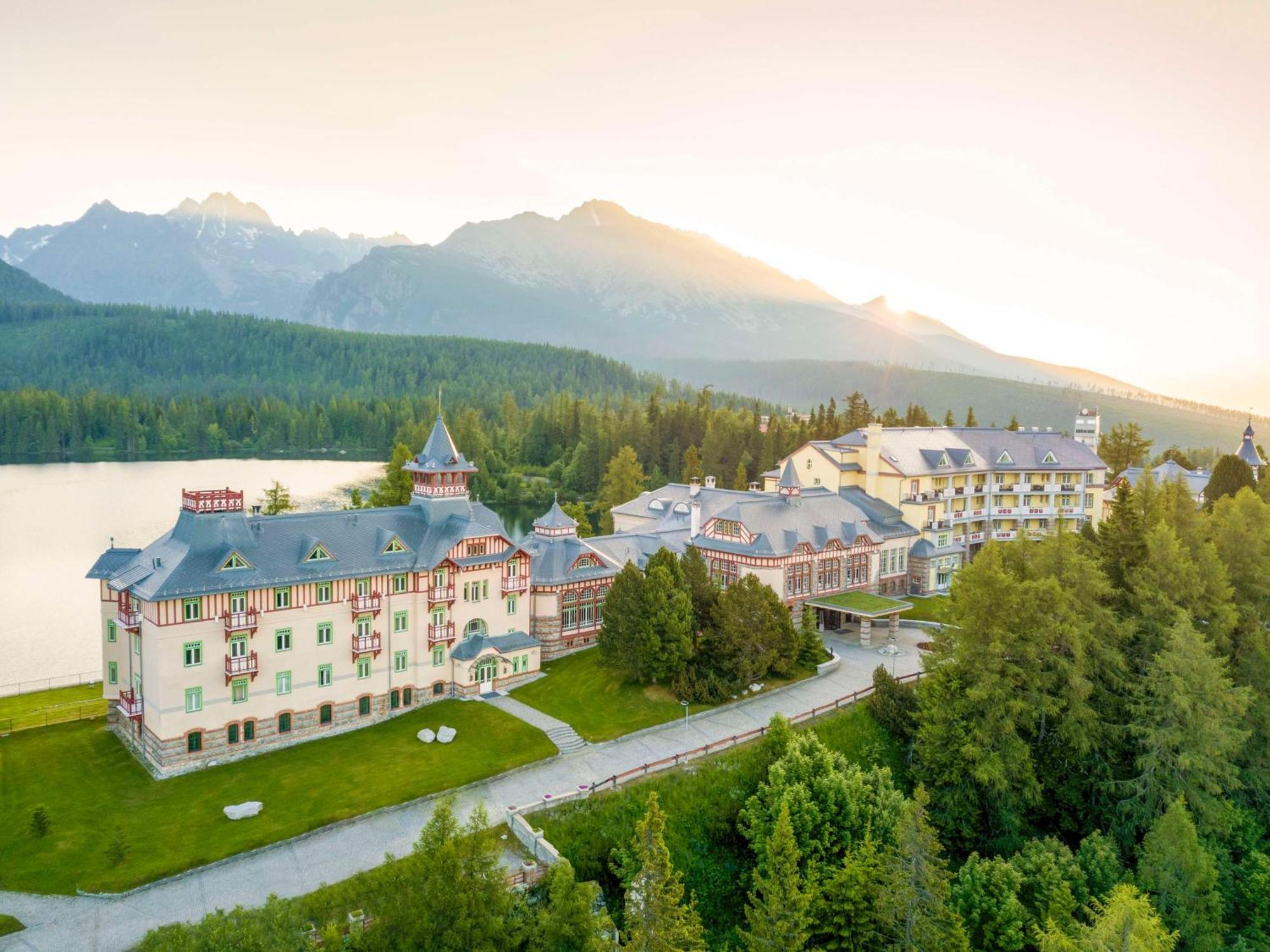 Grand Hotel Kempinski High Tatras Štrbské Pleso Εξωτερικό φωτογραφία